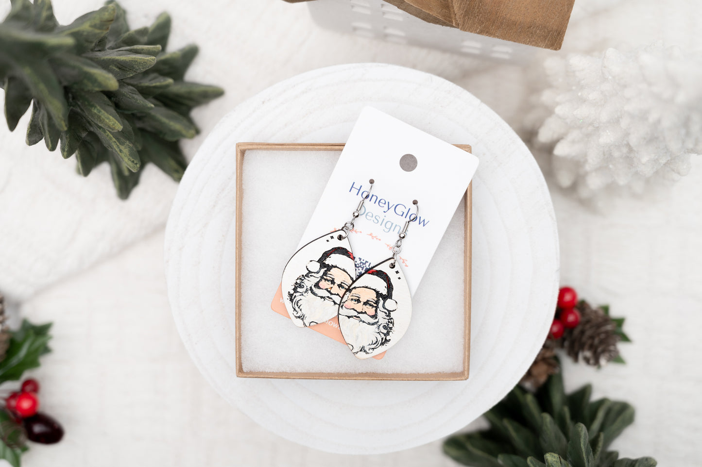 Santa Christmas Earrings - Classic Santa Earrings - Christmas Dangle Earrings
