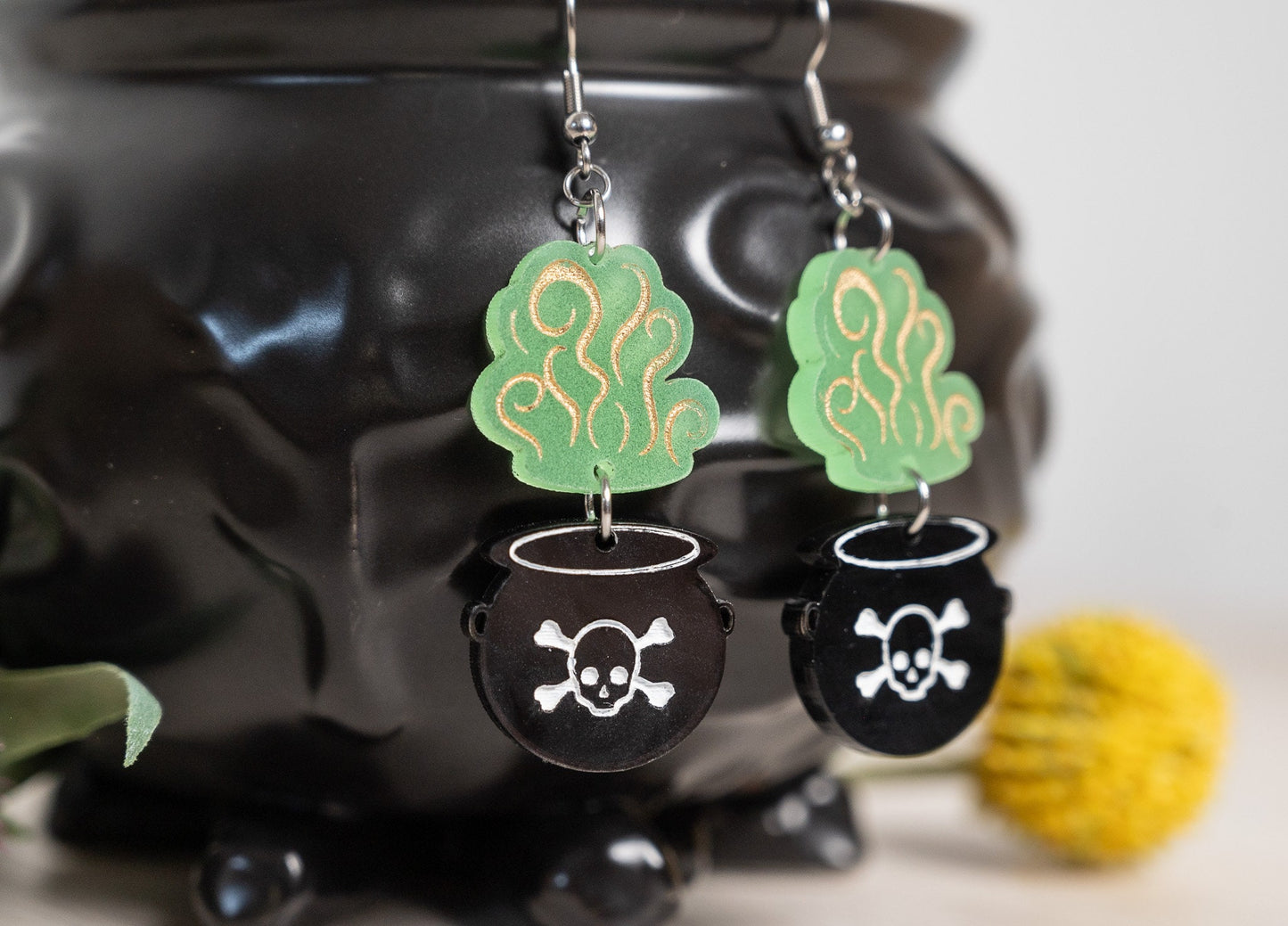 Halloween Earrings - Glow in the Dark Skull Cauldron Earrings/Halloween Earrings