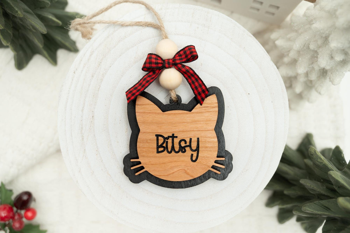 Personalized Pet Name Christmas Ornament - Custom Cat Name Ornament - Cat Gift Tag