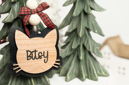 Personalized Pet Name Christmas Ornament - Custom Cat Name Ornament - Cat Gift Tag