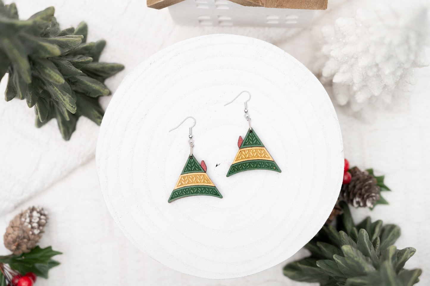 Christmas Elf Earrings - Elf Hat Earrings - Christmas Dangle Earrings