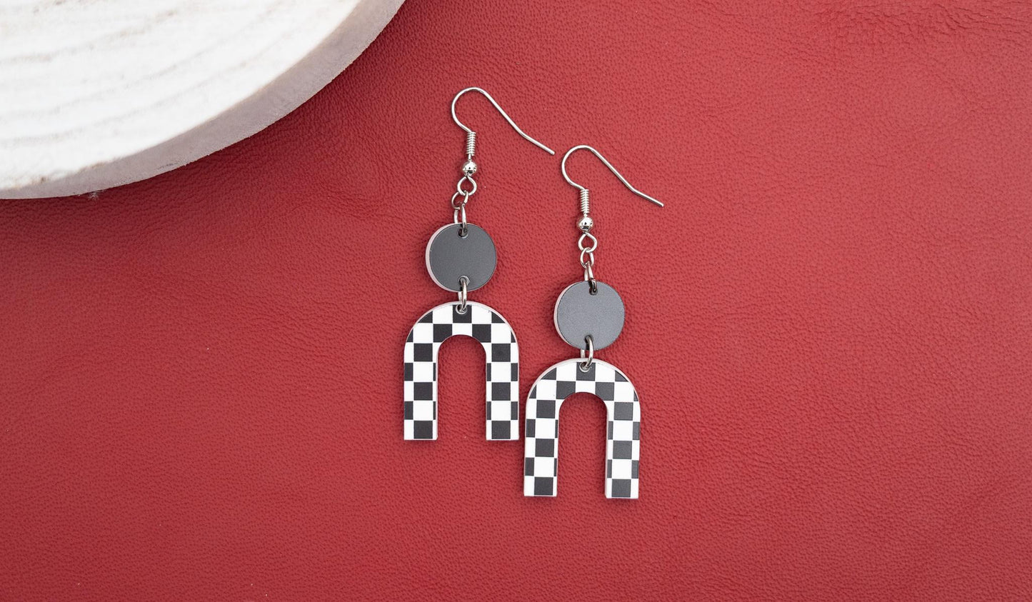 Black & White Checkered Horseshoe Earrings: Boho Acrylic Dangles